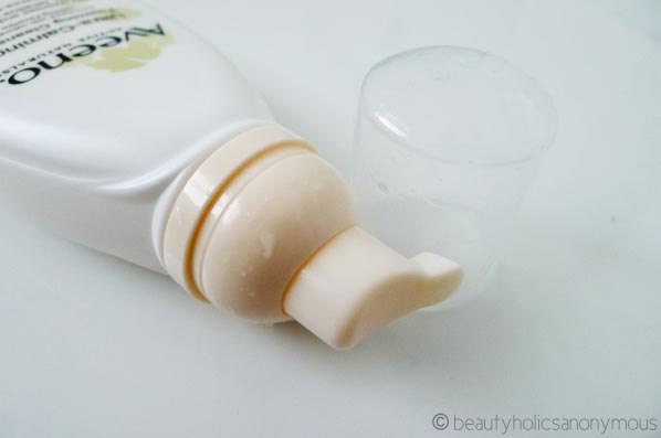 Aveeno Active Naturals Ultra-Calming Foaming Cleanser Pump