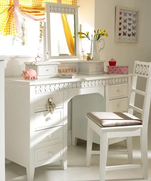 List of Lusts - Dressing Tables