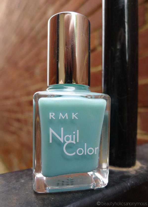 RMK Nail Color in P29 Holographic Blue