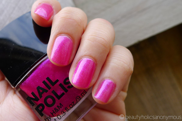 H&M Nail Polish in Pinkastic