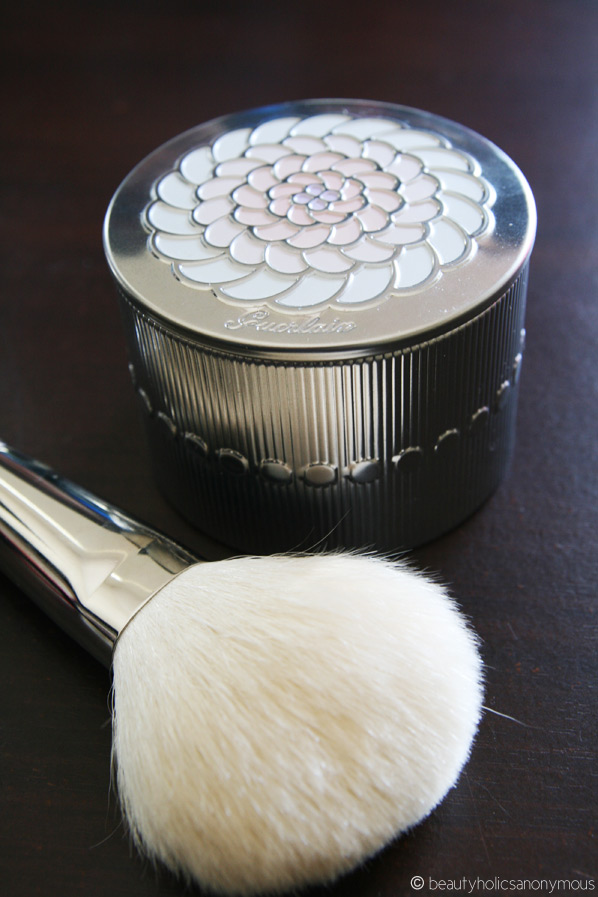 Guerlain Meteorites Perles Illuminating Powder in Teint Rose