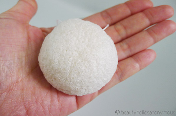 Dry KUU Konjac Sponge