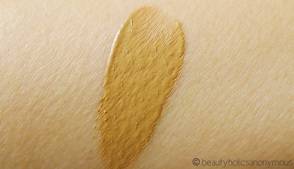 Rimmel Wake Me Up Foundation Swatch