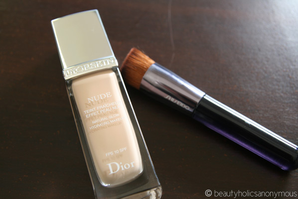 Dior Diorskin Nude Natural Glow Hydrating Makeup