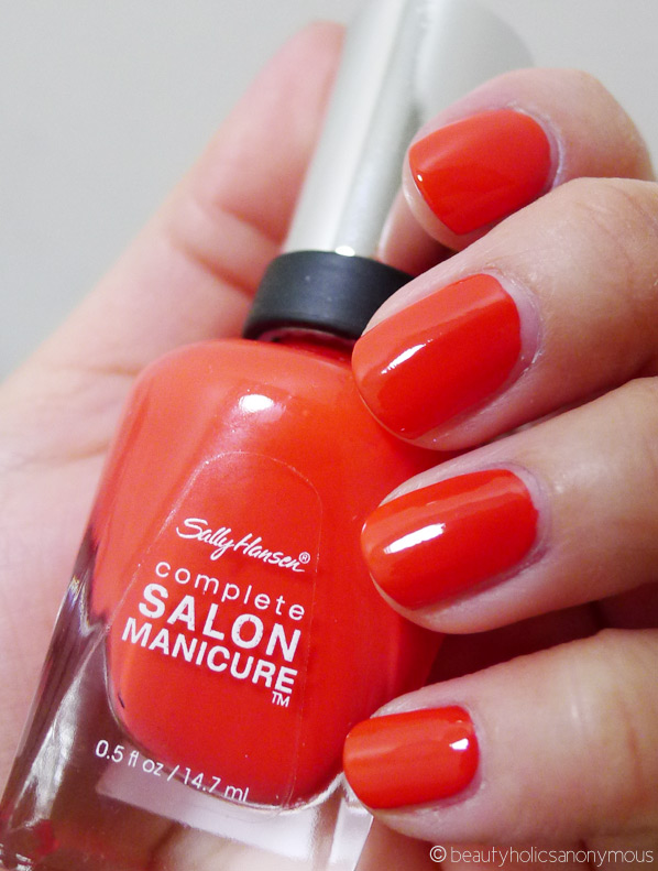 Sally Hansen Salon Manicure in Kook-A-Mango