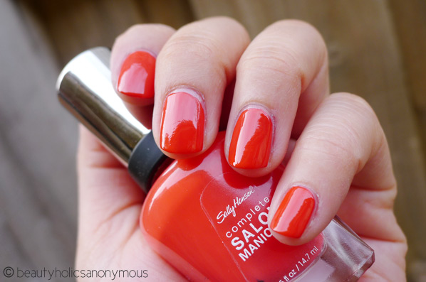 Sally Hansen Salon Manicure in Kook-A-Mango