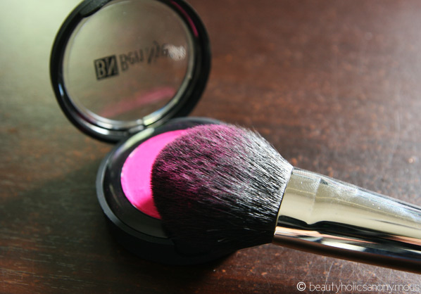 Ben Nye Powder Rouge in Fuchsia