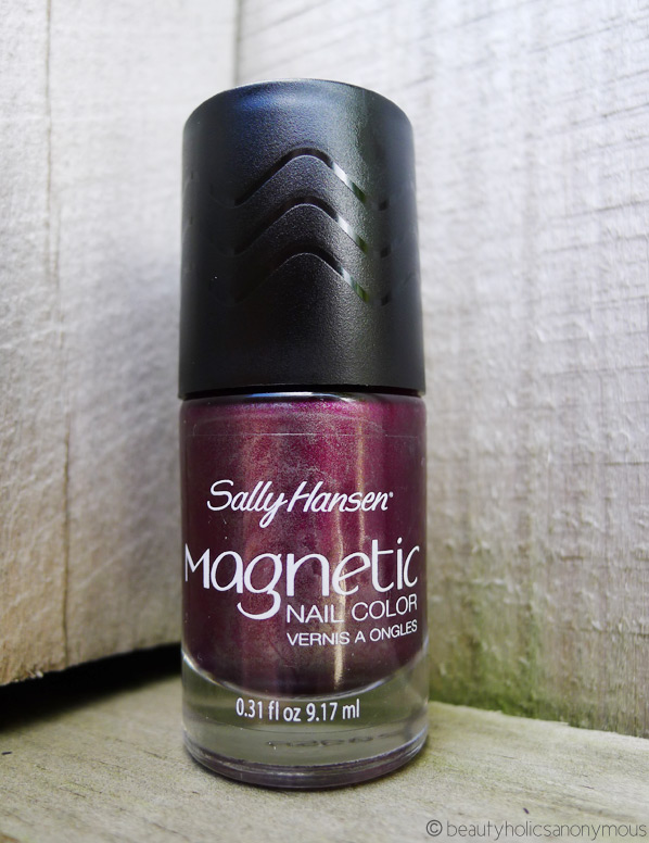 Sally Hansen Magnetic Nail Color in Red-y Response