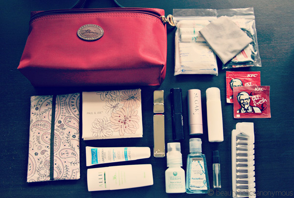 What's In My Makeup Bag [January 2013]