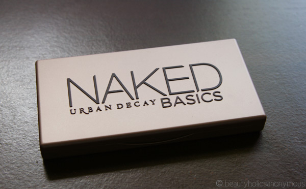 Urban Decay's NAKED Basics Eyeshadow Palette