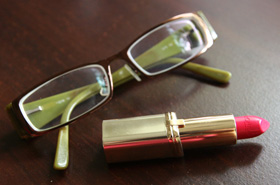 Makeup and Four Eyes: How To Work Makeup With Your Thick-Framed Glasses