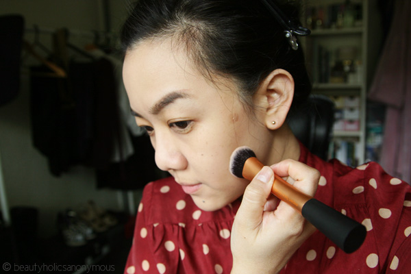 Contouring with Sephora Sculpting Disk