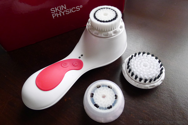 Skin Physics Derma Sonic Power Cleansing Brush: Clarisonic’s Cheap Twin (And Not In A Bad Way!)