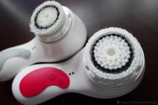 Skin Physics Derma Sonic Power Cleansing Brush vs Clarisonic Plus 