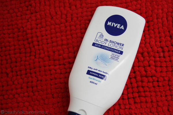 NIVEA In-Shower Body Lotion Skin Conditioner: No, Wait, What? Body Lotion In the Shower?!