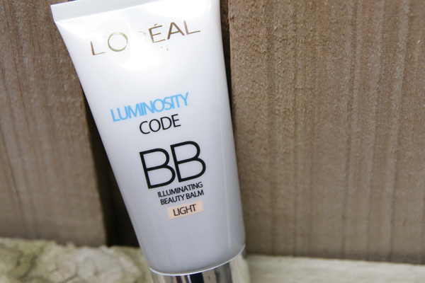 L'Oreal Luminosity Code BB Illuminating Beauty Balm