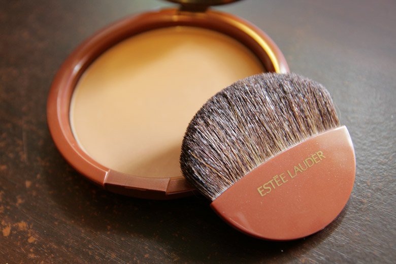 Estee Lauder Bronze Goddess Powder in Medium Deep