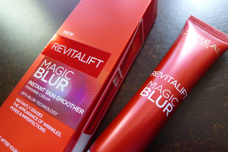 L'Oreal Revitalift Magic Blur