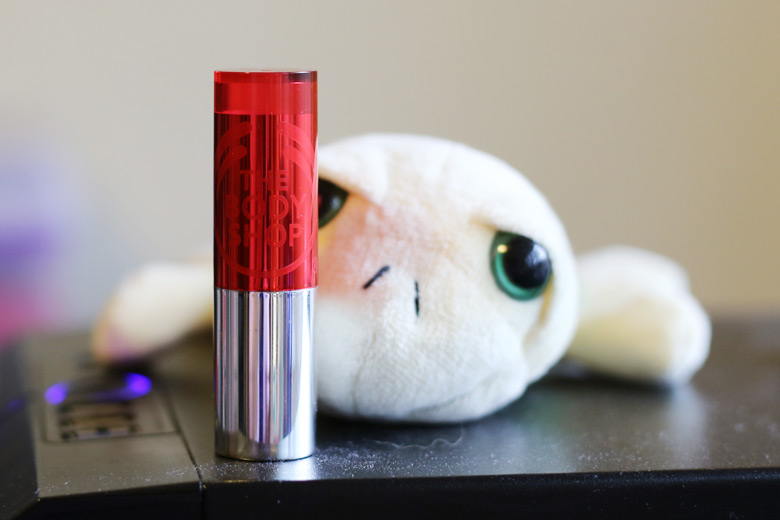 The Body Shop Colour Crush Lipstick in Coral Cutie (#105)