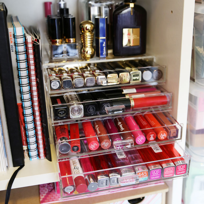 Lip Product Addict Tag Makeup Box