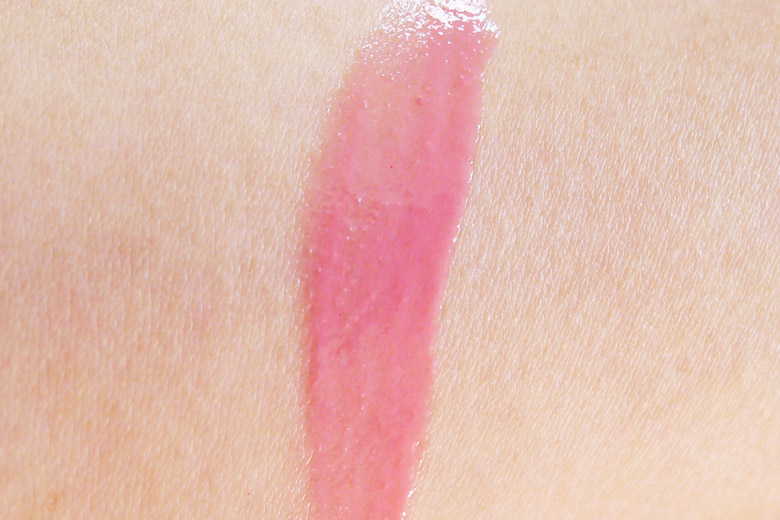 Tanya Burr Lipgloss in Picnic in the Park Swatch