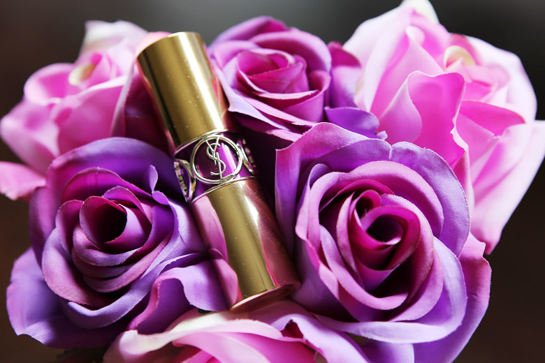 Read My Lips: YSL Rouge Volupte Shine in #19 Fuchsia in Rage