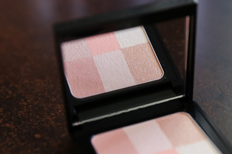 Bobbi Brown Brightening Brick in Pastel Peach