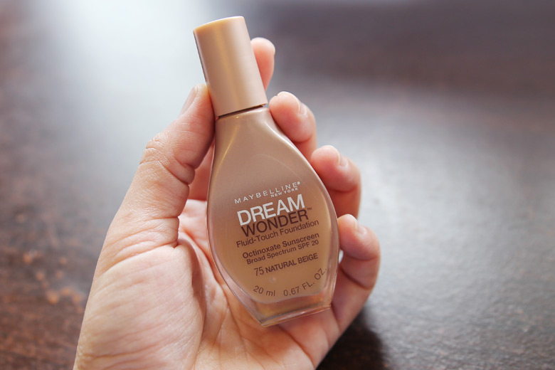 Maybelline Dream Wonder Fluid-Touch Foundation