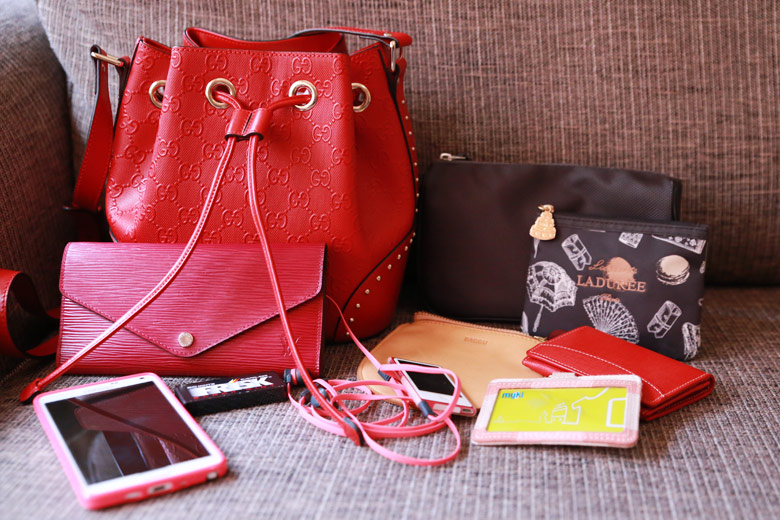 What's In My Bag (March 2015)