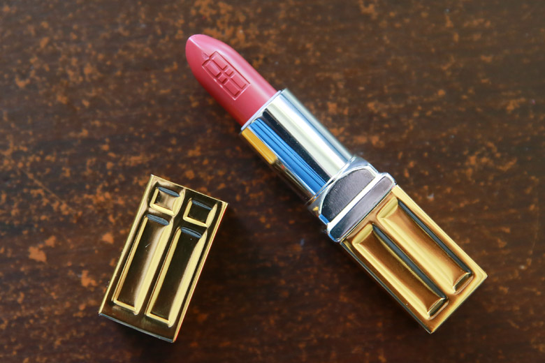 Read My Lips: Elizabeth Arden Beautiful Colour Moisturising Lipstick in Rose Petal Matte
