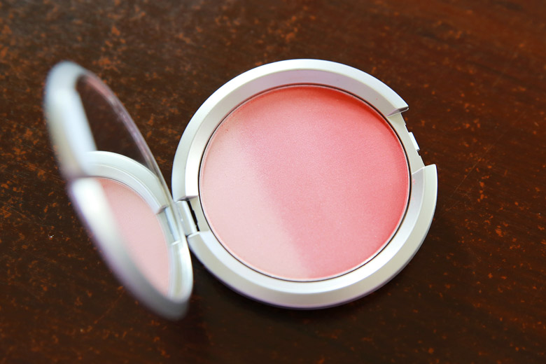 IT Cosmetics CC+ Radiance Ombre Blush in Je Ne Sais Quoi