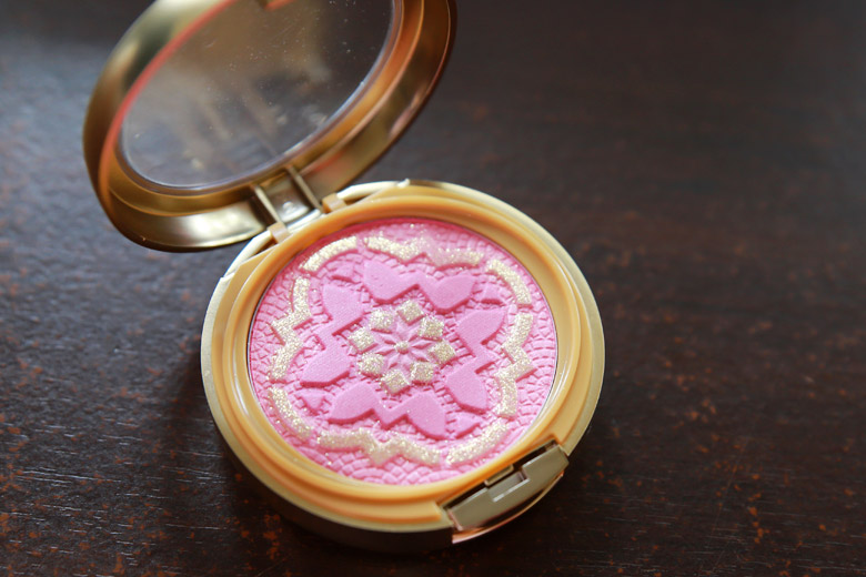 Getting All Exotic With Physician’s Formula Argan Wear Ultra-Nourishing Argan Oil Blush in Rose