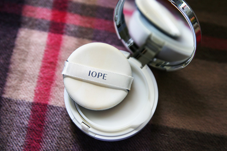 IOPE Air Cushion Foundation