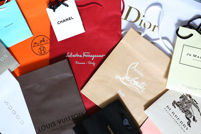Brand name hotsell shopping bags