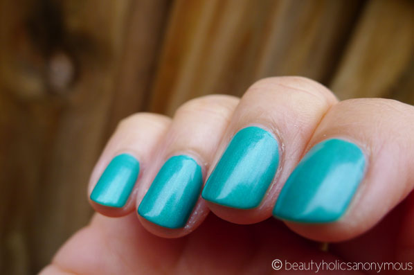 Seed Heritage Nail Polish in Emerald: Is It Emerald, Teal, Turquoise or ...