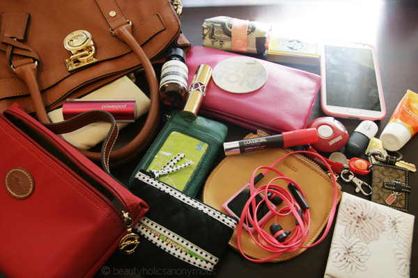 What's In My Bag? - Beautyholics Anonymous
